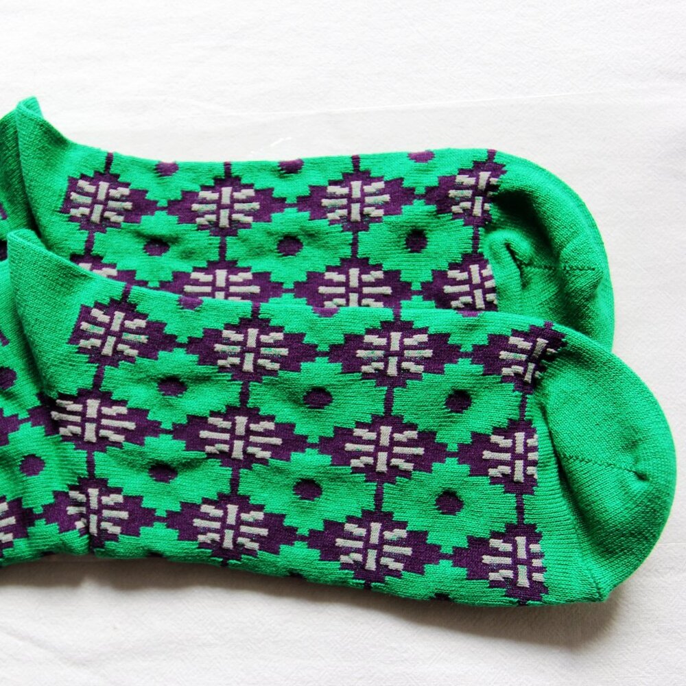 BNWT SS20 KOLOR PATTERNED SOCKS GREEN